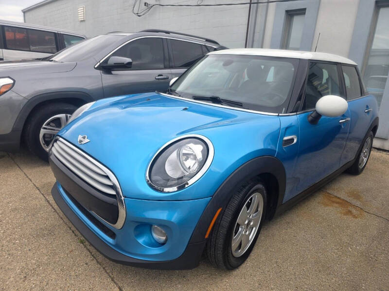 2015 MINI Hardtop 4 Door Cooper