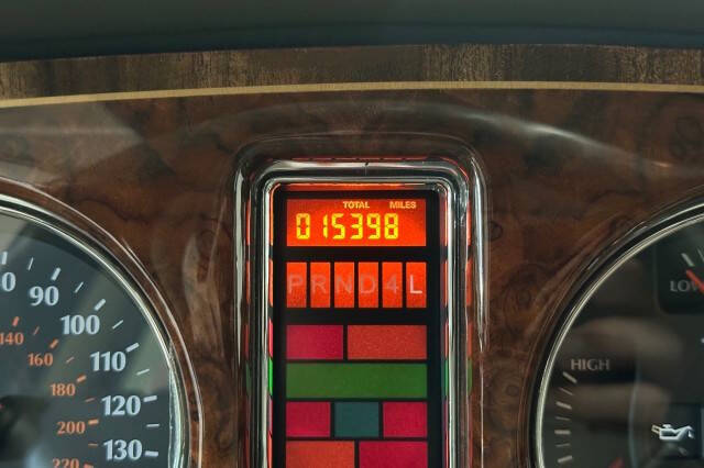 2001 Rolls-Royce Park Ward