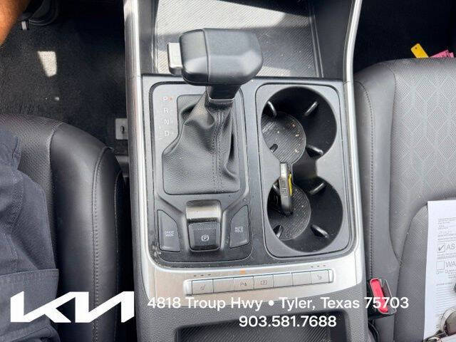 2025 Kia Carnival LXS
