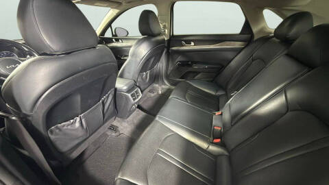 2022 Kia K5 EX