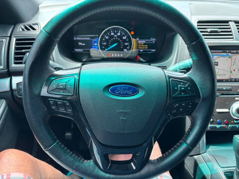 2016 Ford Explorer Sport