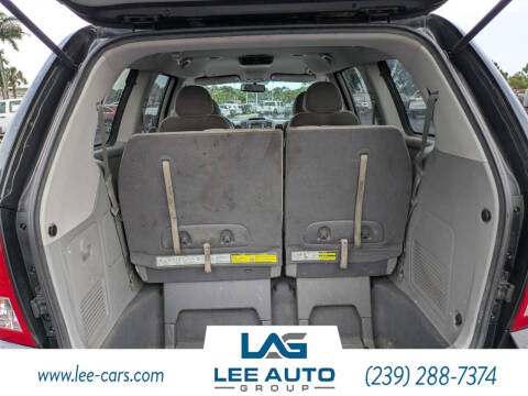 2012 Kia Sedona LX