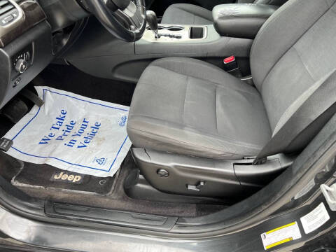 2011 Jeep Grand Cherokee Laredo