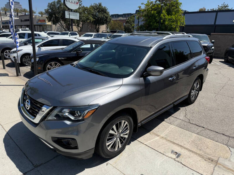 2018 Nissan Pathfinder S