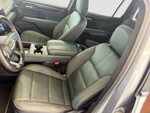 2024 GMC Acadia AT4