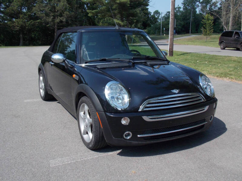 2005 MINI Cooper Base