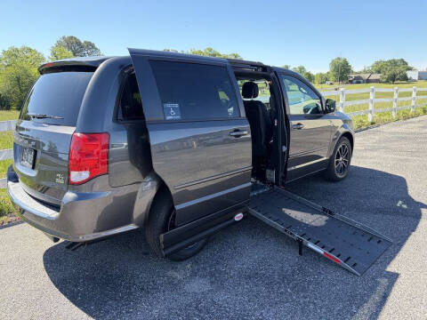 2016 Dodge Grand Caravan R/T