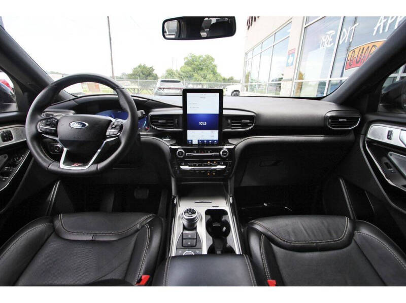 2021 Ford Explorer ST