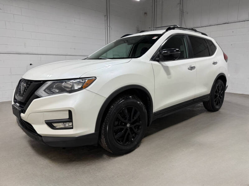 2018 Nissan Rogue SV's photo