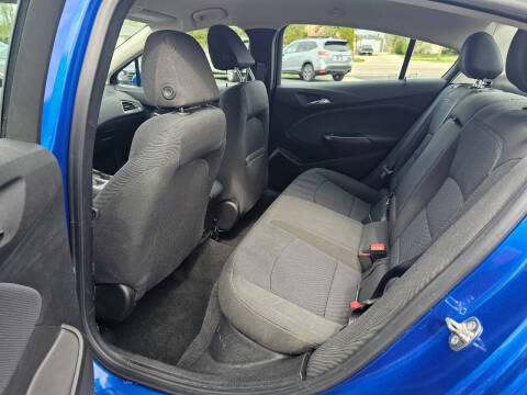 2017 Chevrolet Cruze LT Auto
