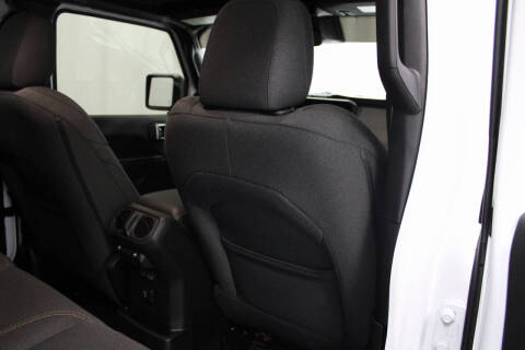 2024 Jeep Wrangler Sahara 4xe