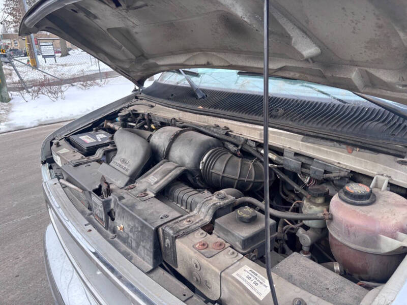 2000 Ford E-Series E-150
