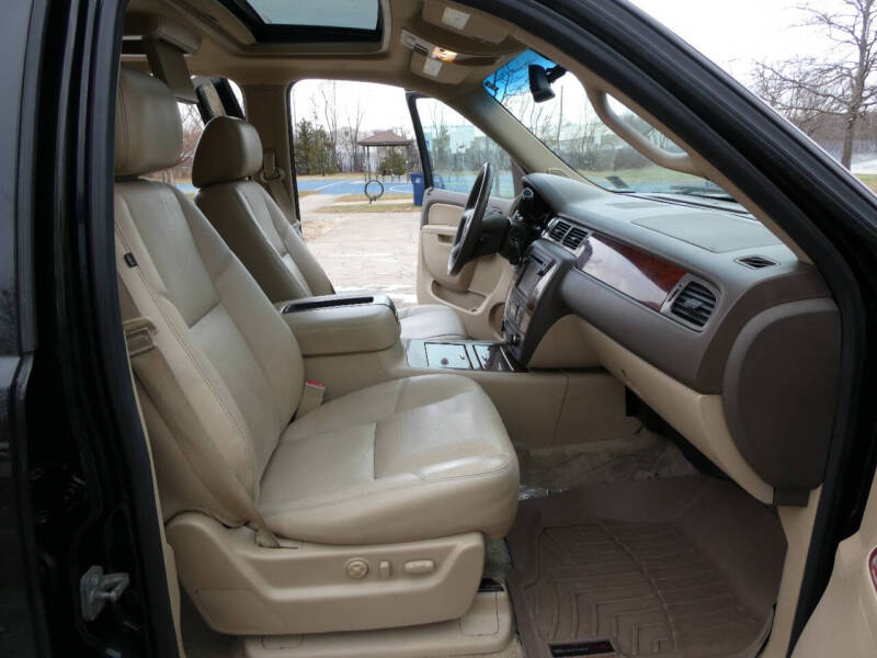 2013 Chevrolet Suburban LTZ