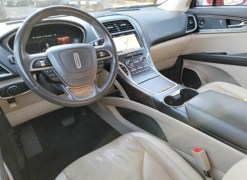 2019 Lincoln Nautilus Reserve