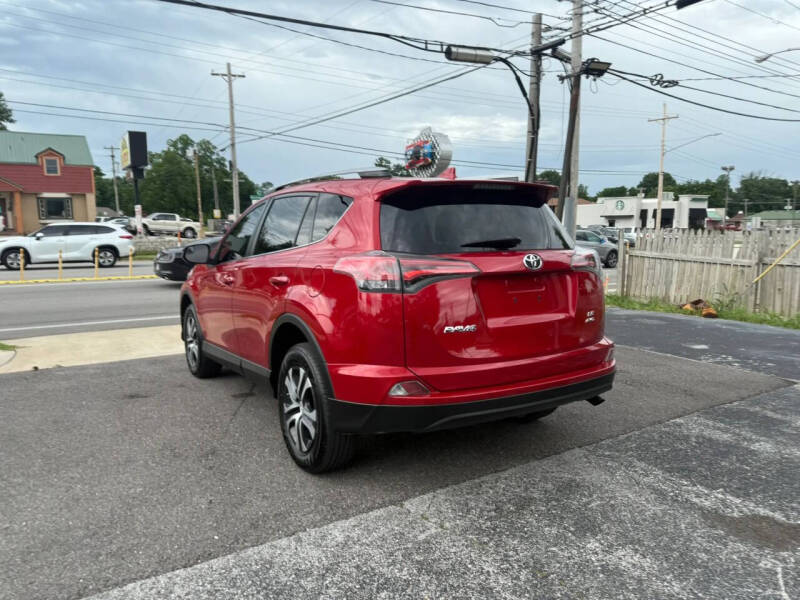 2017 Toyota RAV4 LE