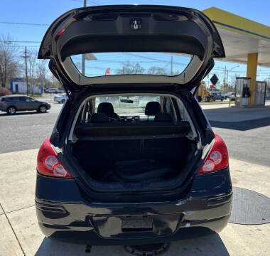 2008 Nissan Versa 1.8 S