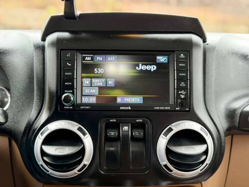 2014 Jeep Wrangler Sahara