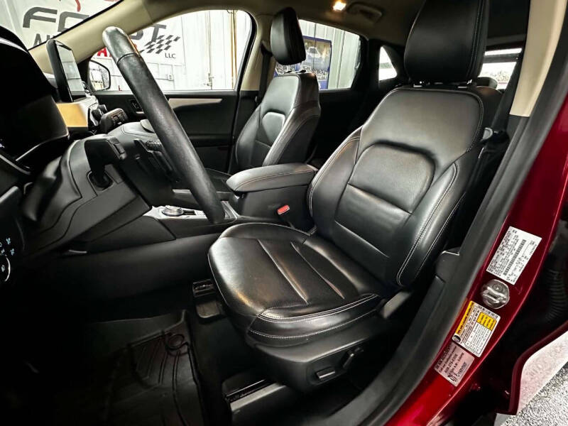 2020 Ford Escape SEL