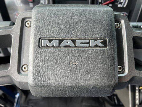 2023 Mack MD6
