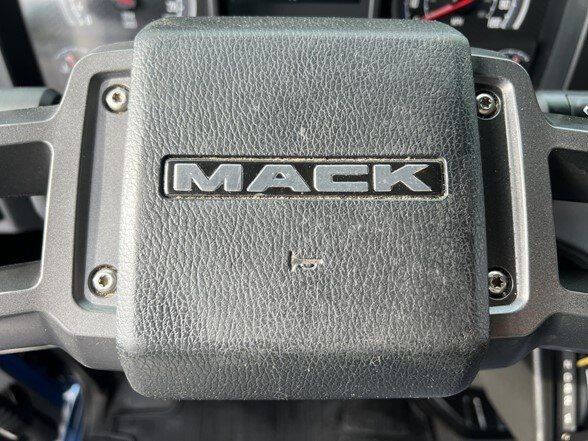 2023 Mack MD6