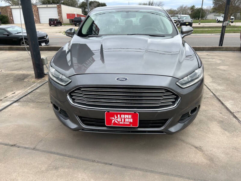 2014 Ford Fusion SE