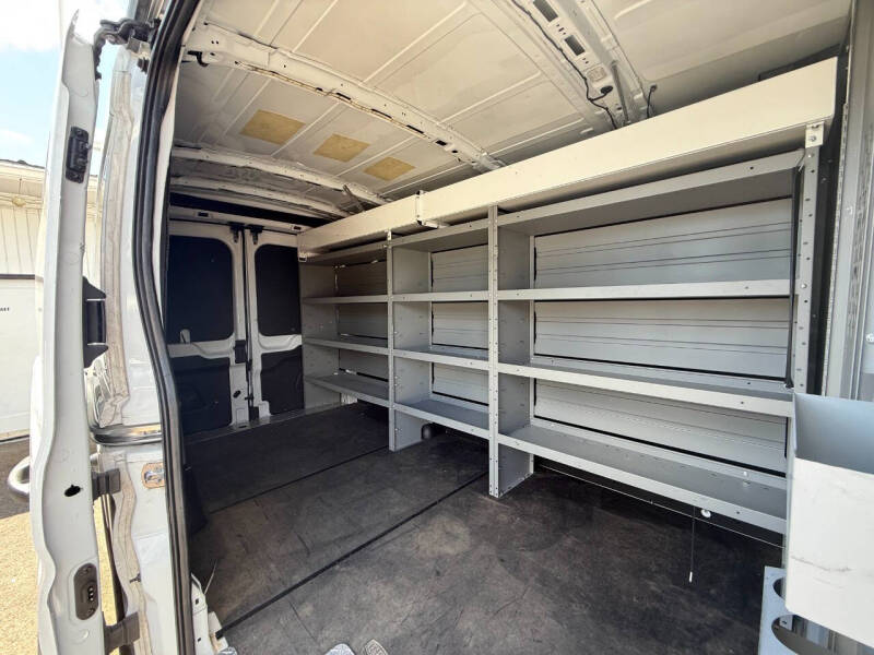 2024 Ford Transit 250