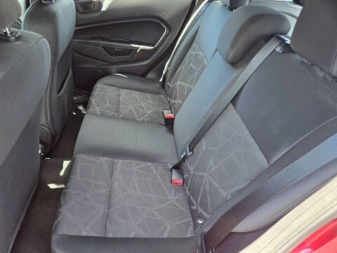 2013 Ford Fiesta SE