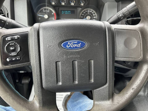 2011 Ford F-350 Super Duty XL
