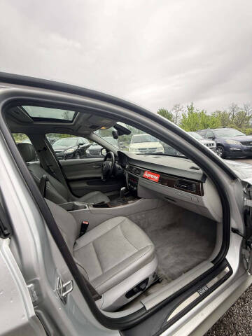 2011 BMW 3 Series 328i