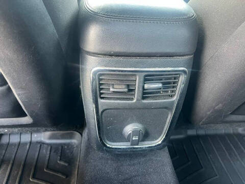 2013 Dodge Charger SE