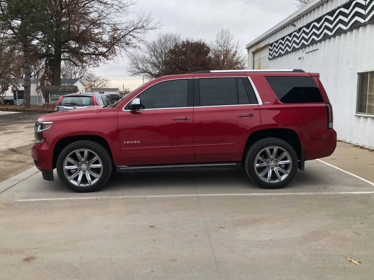 2015 Chevrolet Tahoe for sale at FARMER's AUTO SALES in Seward, NE