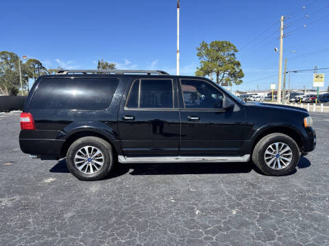 2017 Ford Expedition EL XLT