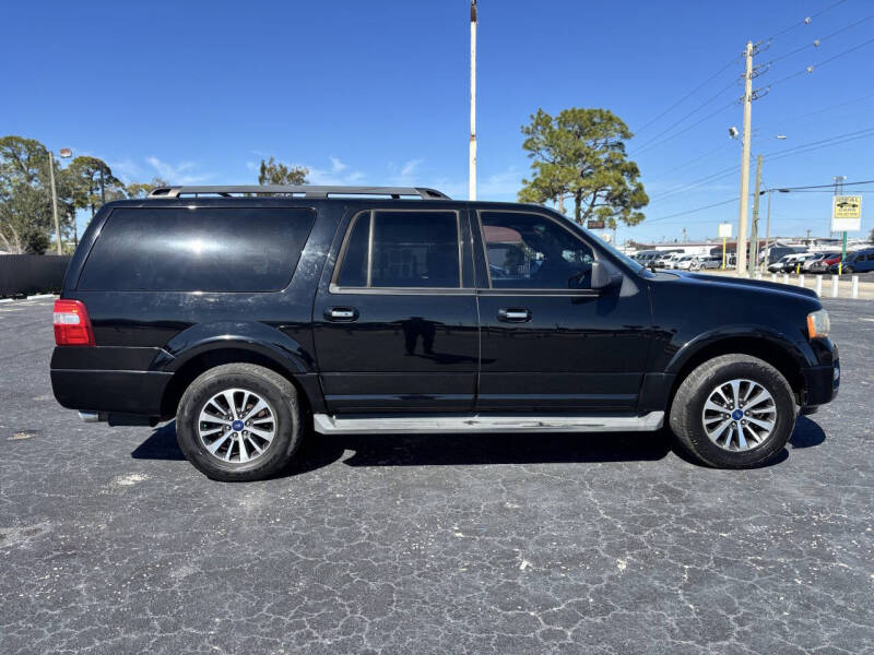 2017 Ford Expedition EL XLT