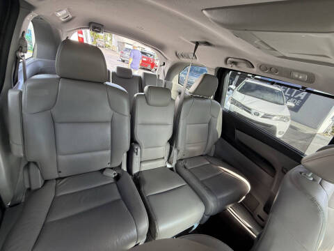 2011 Honda Odyssey EX-L w/DVD