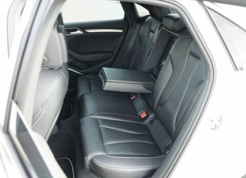 2015 Audi S3 2.0T quattro Prestige