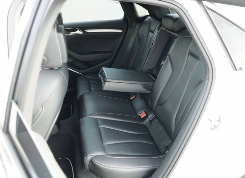 2015 Audi S3 2.0T quattro Prestige