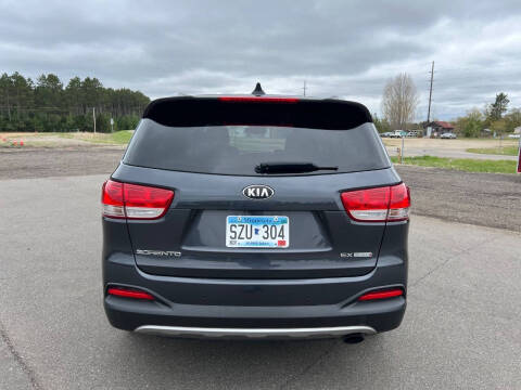 2017 Kia Sorento EX
