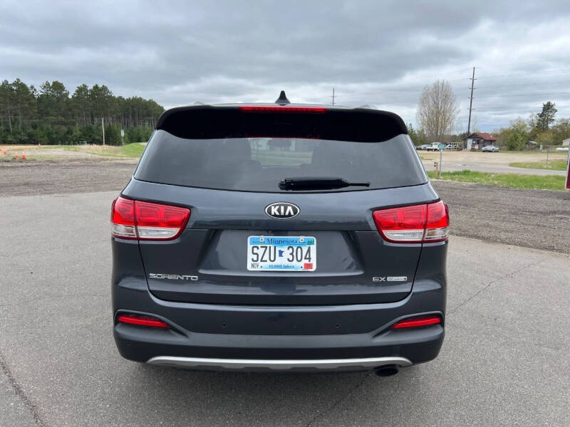 2017 Kia Sorento EX