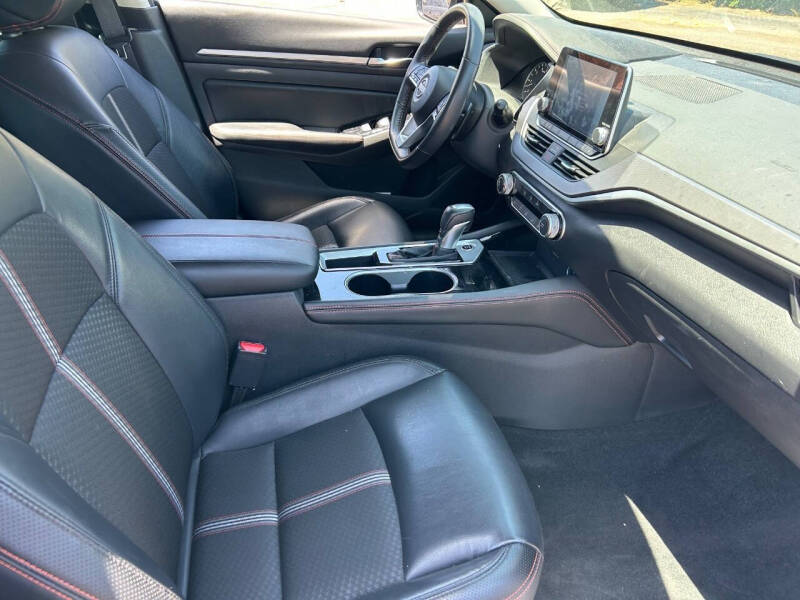 2024 Nissan Altima 2.5 SR