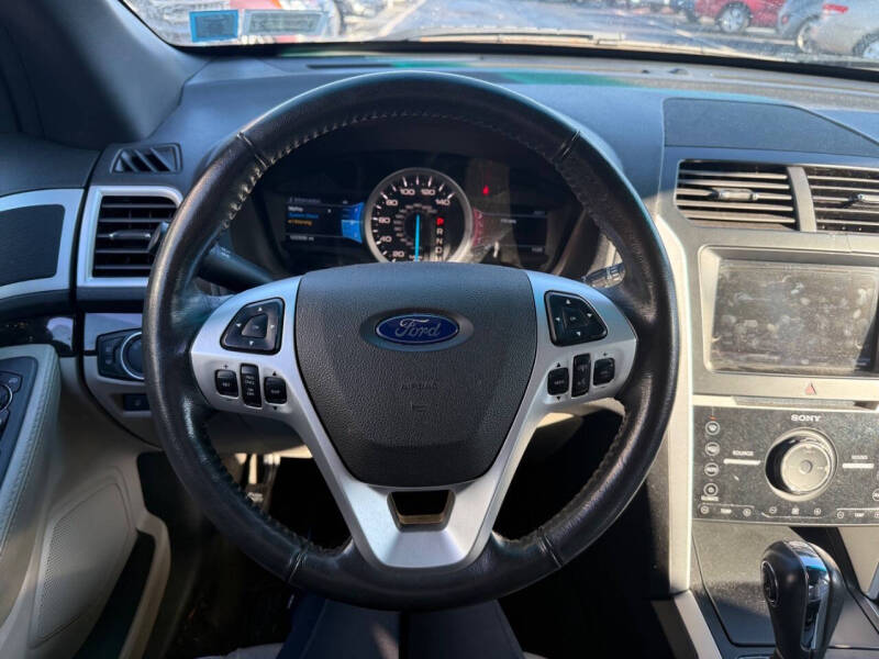 2012 Ford Explorer Limited