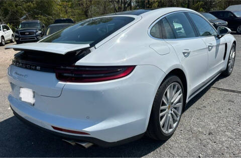 2017 Porsche Panamera 4S