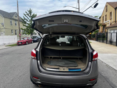 2012 Nissan Murano LE