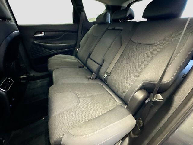 2021 Hyundai Santa Fe SE