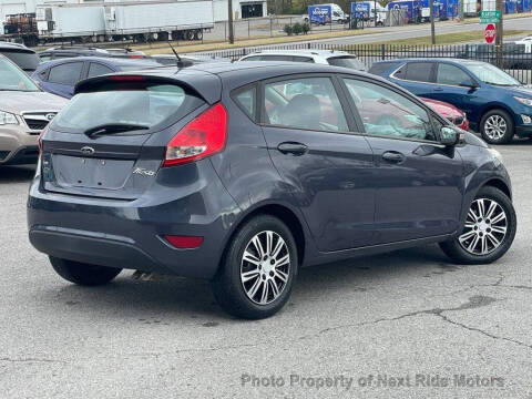 2013 Ford Fiesta SE