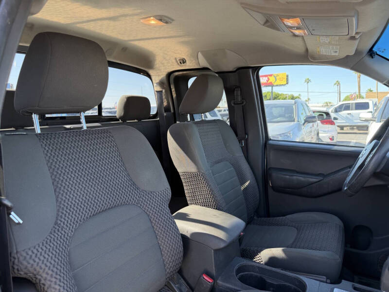 2012 Nissan Frontier SV V6