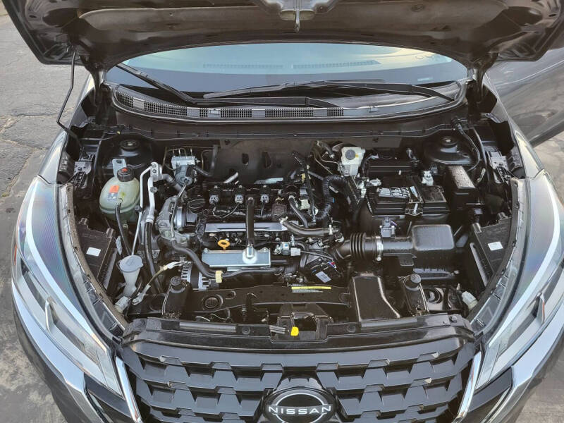 2023 Nissan Kicks S