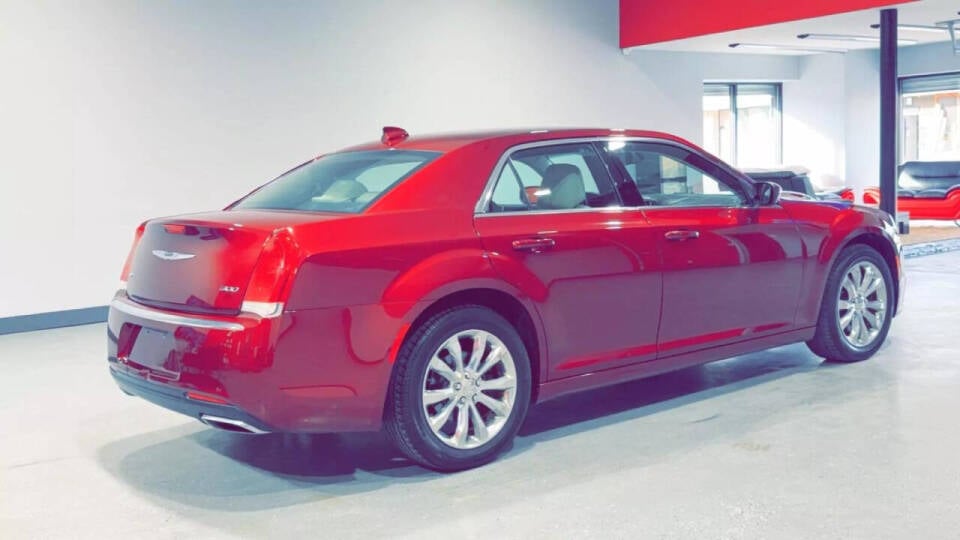 2018 Chrysler 300 for sale at Elite Rides in Detroit, MI