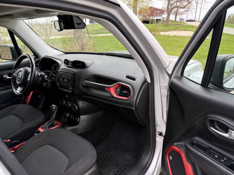 2017 Jeep Renegade Trailhawk