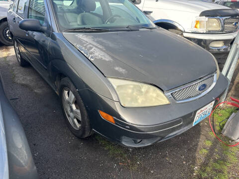 2005 Ford Focus ZX4 SES