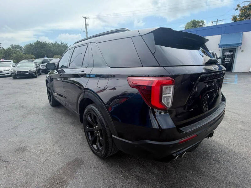 2020 Ford Explorer ST